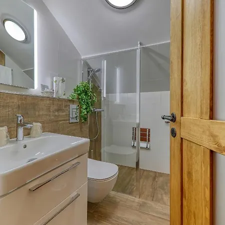 شقة 100 M2, 2 Schlafzimmer 3 Baeder *